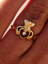 Load image into Gallery viewer, Claddagh Ring - 14K Gold