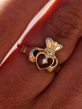 Load image into Gallery viewer, Claddagh Ring - 14K Gold