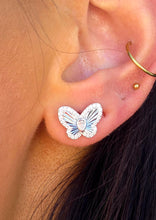 Load image into Gallery viewer, Butterfly Fluted Earrings - Sterling Silver