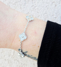 Load image into Gallery viewer, Diamond Cut &amp; CZ Clover Bracelet - Sterling Silver (7"-8")