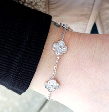 Load image into Gallery viewer, Diamond Cut &amp; CZ Clover Bracelet - Sterling Silver (7"-8")