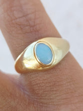 Load image into Gallery viewer, Opal Ring - 14K Yellow Gold - estate