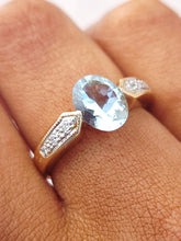 Load image into Gallery viewer, Antique Oval Aquamarine Ring - 14K Yellow Gold Estate