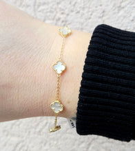 Load image into Gallery viewer, Mini White Mother of Pearl Clover Station Bracelet
