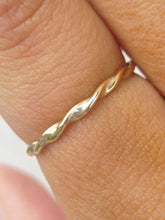 Load image into Gallery viewer, Thin Twist Ring - 14K Yellow Gold