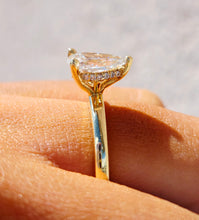 Load image into Gallery viewer, 0.72 Carat Pear Shaped Diamond Engagement Ring - 14K Yellow Gold