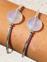 Load image into Gallery viewer, Sea Glass Round Bracelet