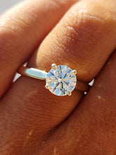 Load image into Gallery viewer, 1.25 Carat Round GIA Diamond Engagement Ring - 14K Yellow Gold