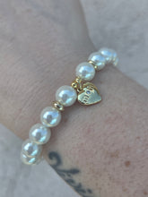 Load image into Gallery viewer, Small Mom Heart on White Mother of Pearl Beaded Bracelet - Elena Michele