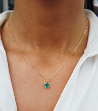 Load image into Gallery viewer, Mini Malachite Clover Necklace - Gold Plated Sterling Silver