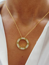 Load image into Gallery viewer, Moissanite Diamond Circle Necklace &amp; Cable Chain