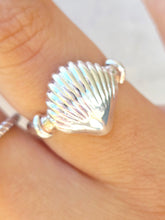 Load image into Gallery viewer, Shell Ring  - Sterling Silver