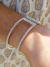 Load image into Gallery viewer, Flex Fancy Bangle Bracelet with Rhinestones