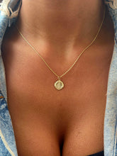 Load image into Gallery viewer, 12 mm Miraculous Medal - 14K Yellow Gold