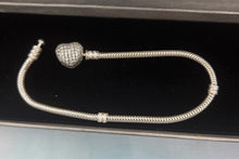 Load image into Gallery viewer, Pave Heart Silver Bead Charm Bracelet