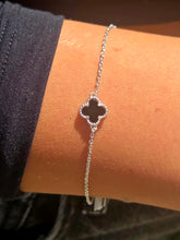 Load image into Gallery viewer, Single Clover Black Onyx Bracelet - Sterling Silver