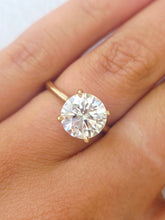 Load image into Gallery viewer, 3.02 Round Brilliant Lab Diamond Engagement Ring - 14K Gold