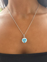 Load image into Gallery viewer, Blue &amp; White Flower Necklace - Nicole Barr