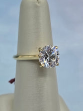 Load image into Gallery viewer, 3.02 Round Brilliant Lab Diamond Engagement Ring - 14K Gold