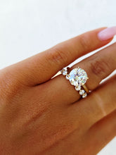 Load image into Gallery viewer, 3.02 Round Brilliant Lab Diamond Engagement Ring - 14K Gold