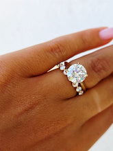 Load image into Gallery viewer, 3.02 Round Brilliant Lab Diamond Engagement Ring - 14K Gold
