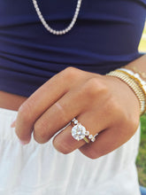 Load image into Gallery viewer, 3.02 Round Brilliant Lab Diamond Engagement Ring - 14K Gold