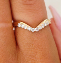 Load image into Gallery viewer, V Shaped Diamond Ring .22 Carats - 14K Yellow Gold