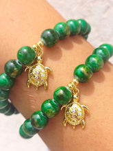 Load image into Gallery viewer, Turtle on Dark Green Jade Beaded Bracelet - Elena Michele