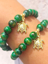 Load image into Gallery viewer, Turtle on Dark Green Jade Beaded Bracelet - Elena Michele