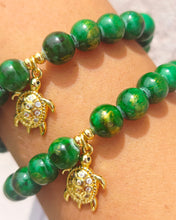 Load image into Gallery viewer, Turtle on Dark Green Jade Beaded Bracelet - Elena Michele
