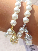 Load image into Gallery viewer, Pearl Octopus on Pearl Beaded Bracelet - Elena Michele