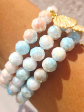 Load image into Gallery viewer, Pearl Seashell on Coral Coast Shimmer Beaded Bracelet - Elena Michele