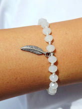 Load image into Gallery viewer, Feather Zacasha Bracelet