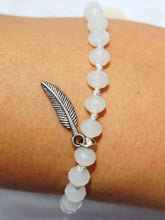 Load image into Gallery viewer, Feather Zacasha Bracelet