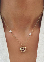 Load image into Gallery viewer, Pearl &amp; Hearts Necklace - Gold Plated Sterling Silver