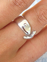 Load image into Gallery viewer, Fish Ring - Sterling Silver