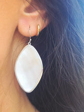 Load image into Gallery viewer, Mother of Pearl Set