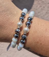 Load image into Gallery viewer, Pearl with Silver &amp; Sea Glass Disco Beaded Bracelet - Elena Michele