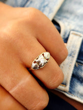 Load image into Gallery viewer, Diamond Band Estate Ring - 14K Yellow Gold - Estate