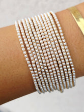 Load image into Gallery viewer, Pearl Stretchy Bracelet