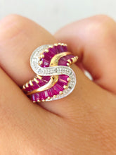 Load image into Gallery viewer, Ruby and Diamond 10K Estate Ring