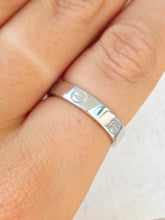 Load image into Gallery viewer, Trendy Band Ring - Sterling Silver