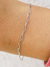 Load image into Gallery viewer, 7 inch Dainty Paperclip Bracelet - Sterling Silver