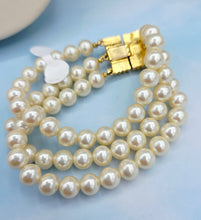 Load image into Gallery viewer, Multi Strand Pearl Bracelet - Vintage