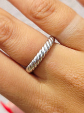 Load image into Gallery viewer, Rope Band/Ring - Sterling Silver