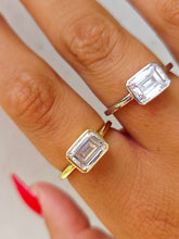 Load image into Gallery viewer, Silver East West Mini Cushion Ring- Chloe &amp; Lois