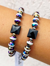 Load image into Gallery viewer, Onyx Square Crystal on DZI Black Agate Beaded Bracelet - Elena Michele