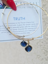 Load image into Gallery viewer, Truth Crystal Color Therapy Bangle Bracelet - Alex and Ani