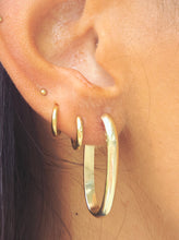 Load image into Gallery viewer, 14K Yellow Gold 12x27mm Oval Polished Hinged Back Hoops