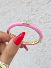 Load image into Gallery viewer, Bow Baby Enamel Bangle Bracelet